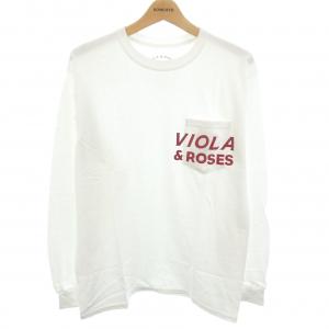VIOLA AND ROSES Tシャツ
