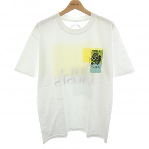 VIOLA AND ROSES Tシャツ